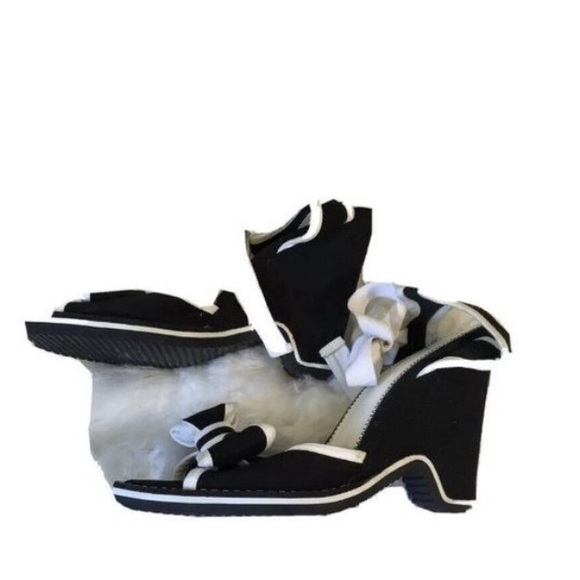 Marc Jacobs Canvas Lace Up Bow Tie Wedge Sandals Black/White Women's Size 8 - Picture 6 of 10